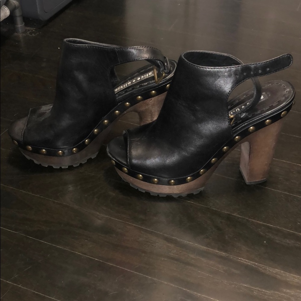 Alice and Olivia shoes